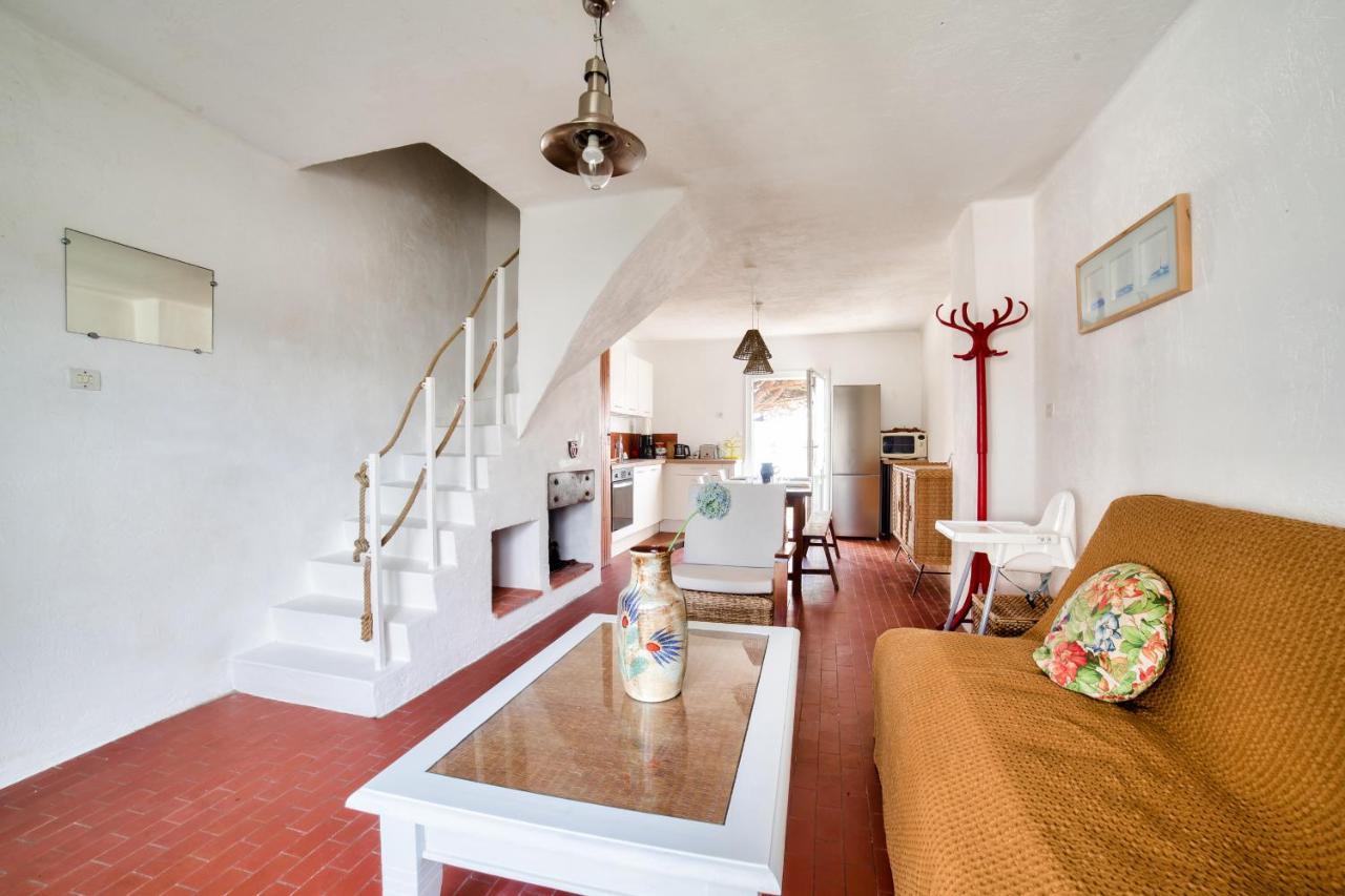 Maison Pour 5 - Terrasse - 600m De La Holiday home